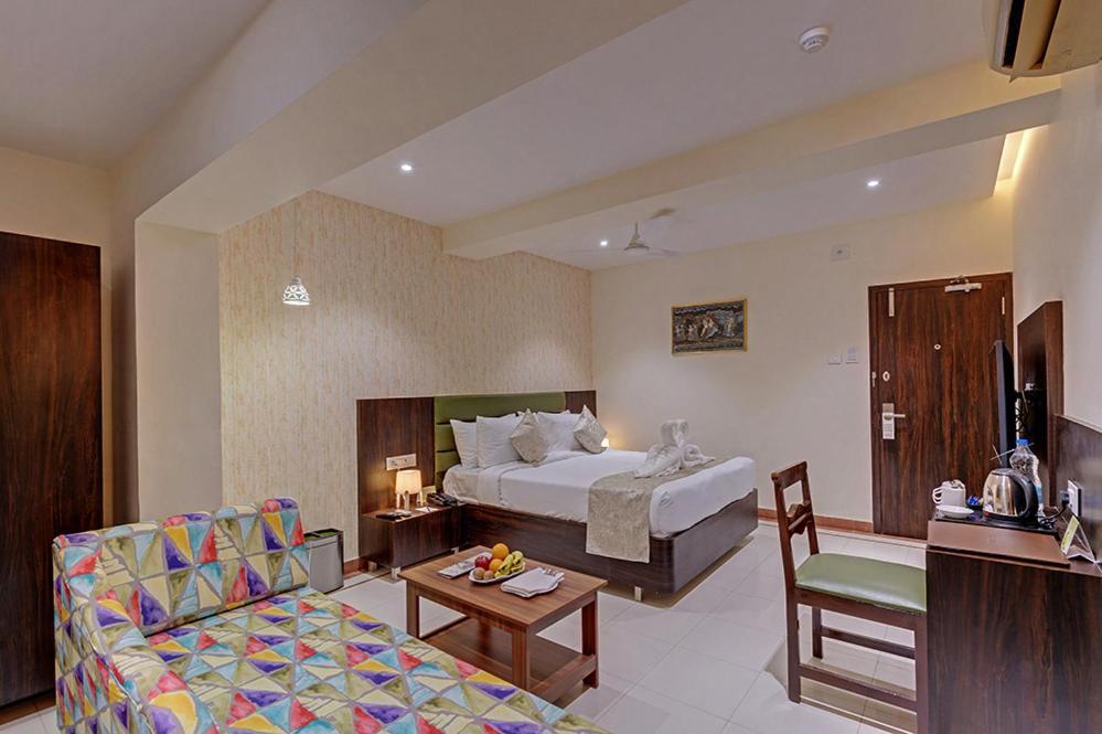Guruprerna Beacon Resort, Dwarka Экстерьер фото